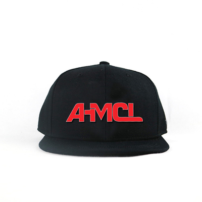Logotipo liso da letra do bordado dos chapéus 3D do Snapback da borda do preto plástico da curvatura