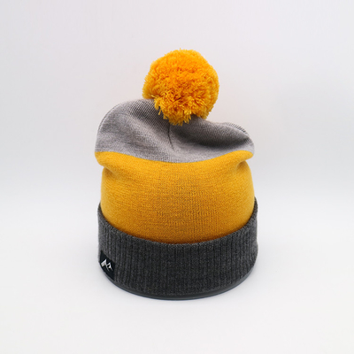 Malha Beanie Hats For Winter Season do peso leve 58CM em Grey Yellow preto