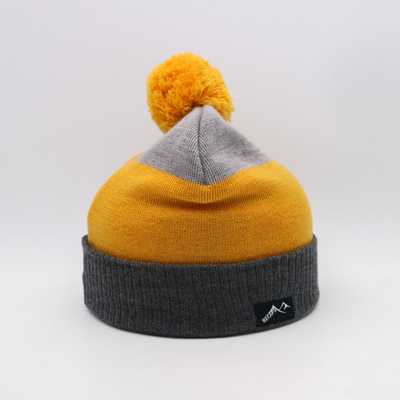 Malha Beanie Hats For Winter Season do peso leve 58CM em Grey Yellow preto