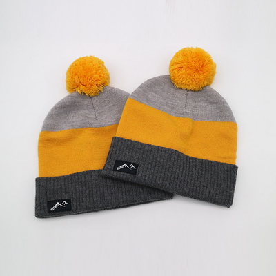 Malha Beanie Hats For Winter Season do peso leve 58CM em Grey Yellow preto