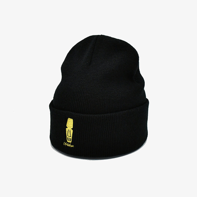 Material acrílico personalizado do poliéster do teste padrão de Beanie Hats With Embroidery Blank da malha