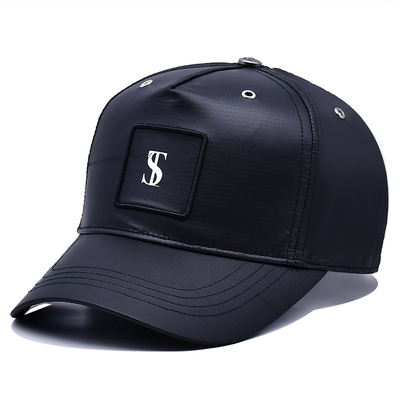 Capuz de Basebol de 5 painéis de alto perfil com costuras reforçadas