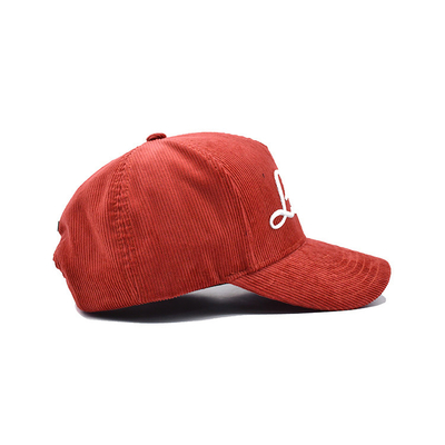 Capuz de basebol de 5 painéis com costuras reforçadas e visor curvo