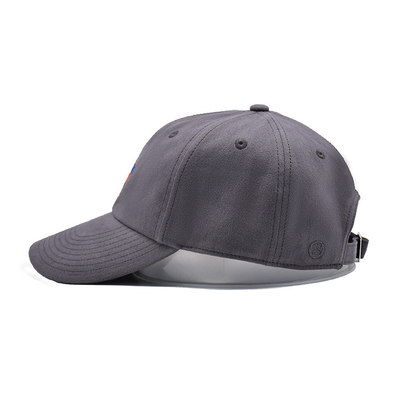 Chapéu de basebol de algodão bordado com visor curvo de forma não estruturada