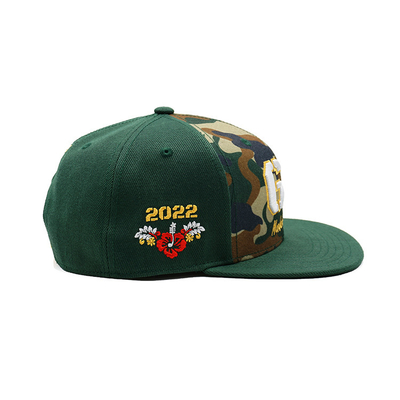 Chapéus Snapback de plástico respirável com borda plana estruturada e bordados personalizados Logotipo Camo Color