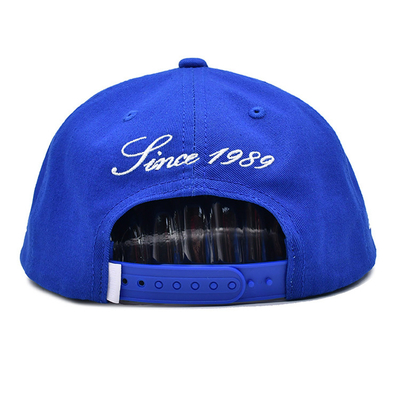Chapéu Snapback de borda plana respirável com logotipo de bordado personalizado