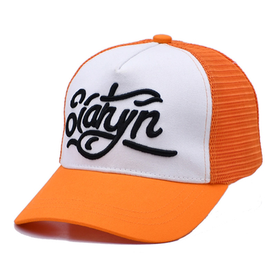 Unisex 5 Panel Trucker Cap Custom 3d bordado Borda curva satinada alinhada chapéus de malha laranja