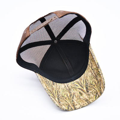 Design de moda curvo Brim Sport 6 Panel Trucker Mesh Hat Custom 3d bordado Camo Trucker Cap