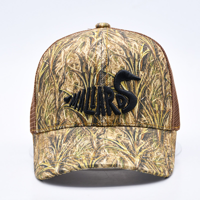 Design de moda curvo Brim Sport 6 Panel Trucker Mesh Hat Custom 3d bordado Camo Trucker Cap