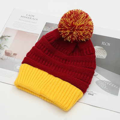 Chapéu Outono Inverno Combinação bonés de malha Skully Moda Quente com Pompom Puro Pom Pom Pom Para Mulheres Double Color Fashion Boné