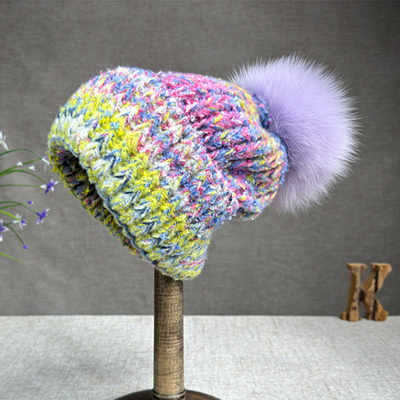 2024 Chapéu Novo Mulheres Caxemira Chapéu Tricoteado Outono/Inverno Pelúcia de Raposa Chapéu Pompom Borda Enrolada Chapéu de Proteção Colorido